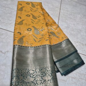 Elegant Light Grey Saree with Minimal Motif Design & Subtle Border